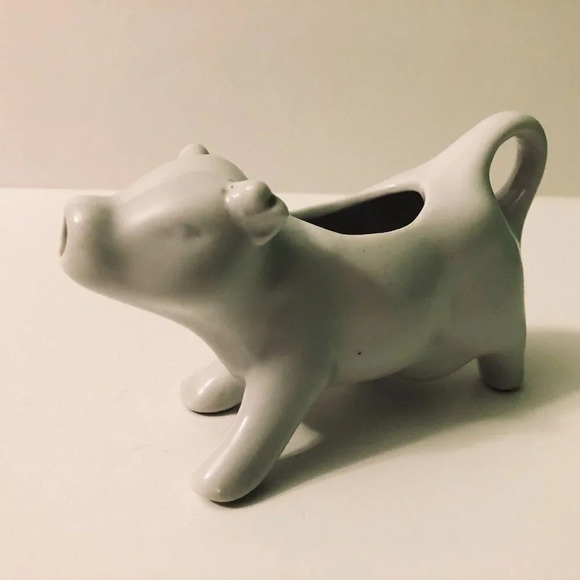 Vintage Porcelain White Cow Creamer 5.5 Inch  Long Farm Animal - Picture 3 of 15